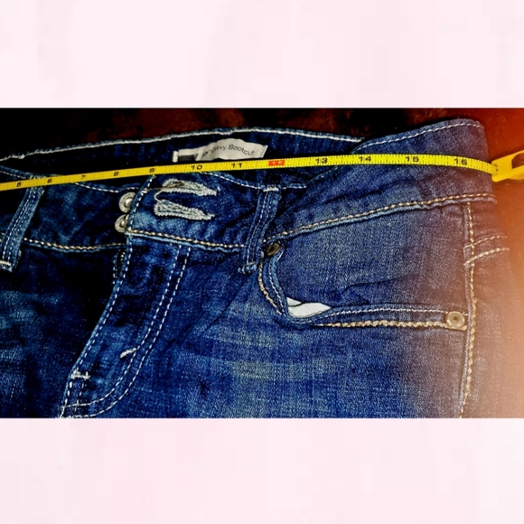 Levi Strauss curvy 2for$20 - Picture 6 of 10